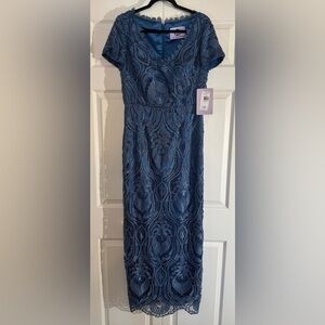 JS collections 867023 Scalloped Lace & Satin Gown Mineral Blue Mrsp $348 Size 10